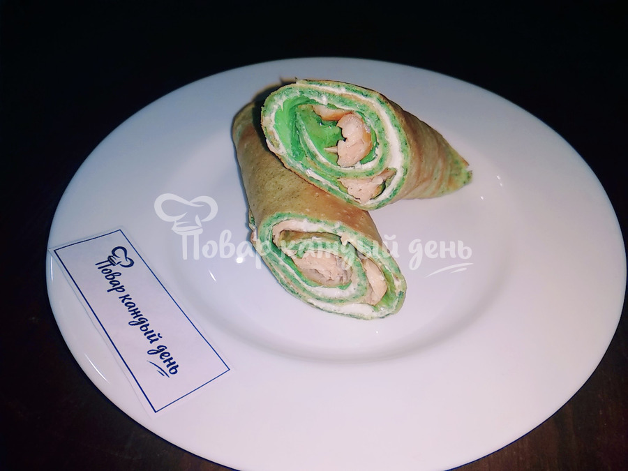 Блины с лососем, шпинатом и сливочным сыром